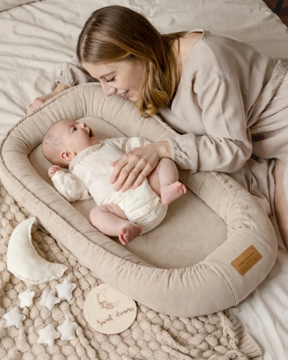 Kokon niemowlęcy 0-12 mies. Velvet Ciepły Beż