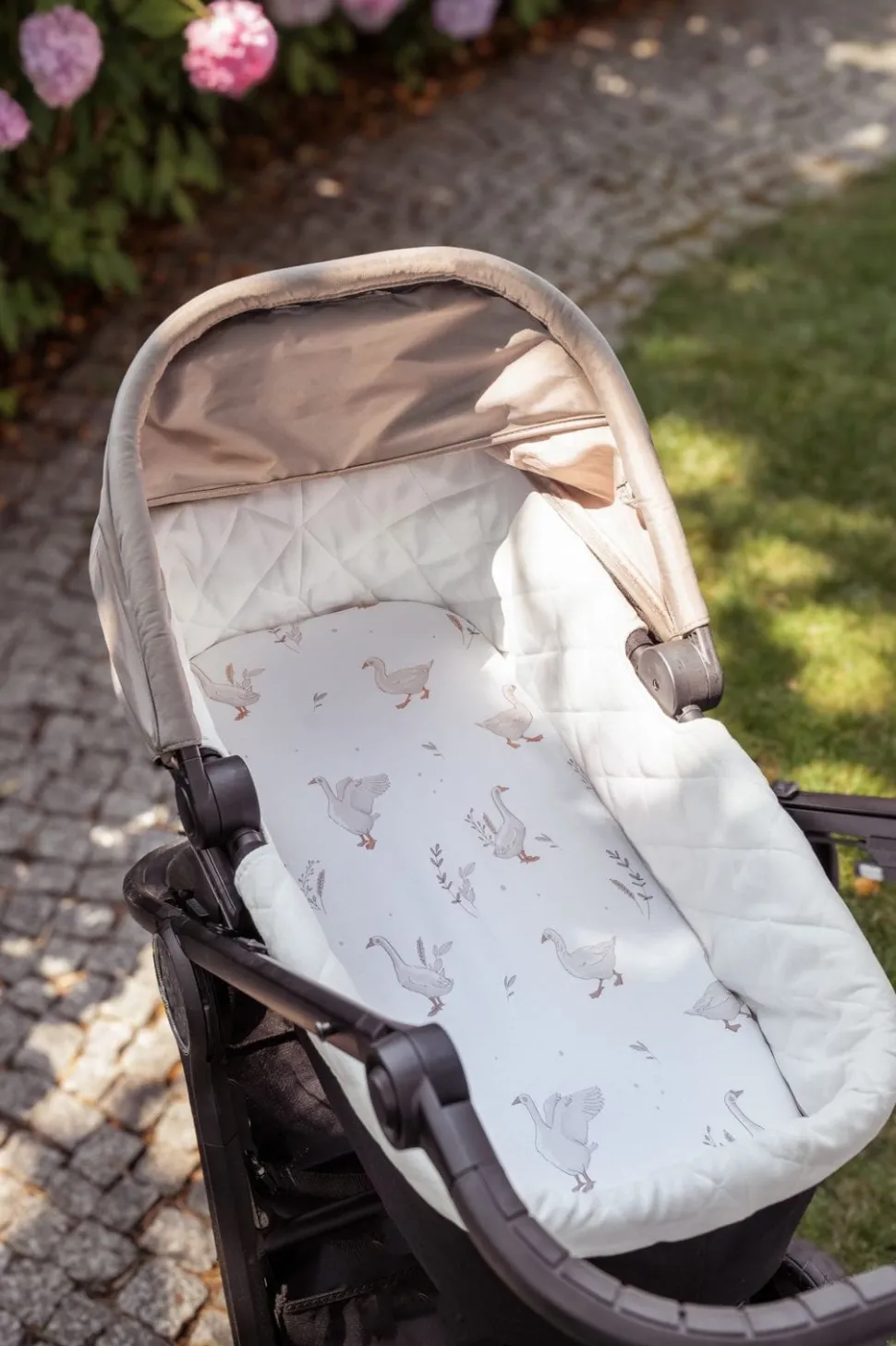 Prześcieradło do gondoli 84×45 cm 2-pak Beż i Happy Goose